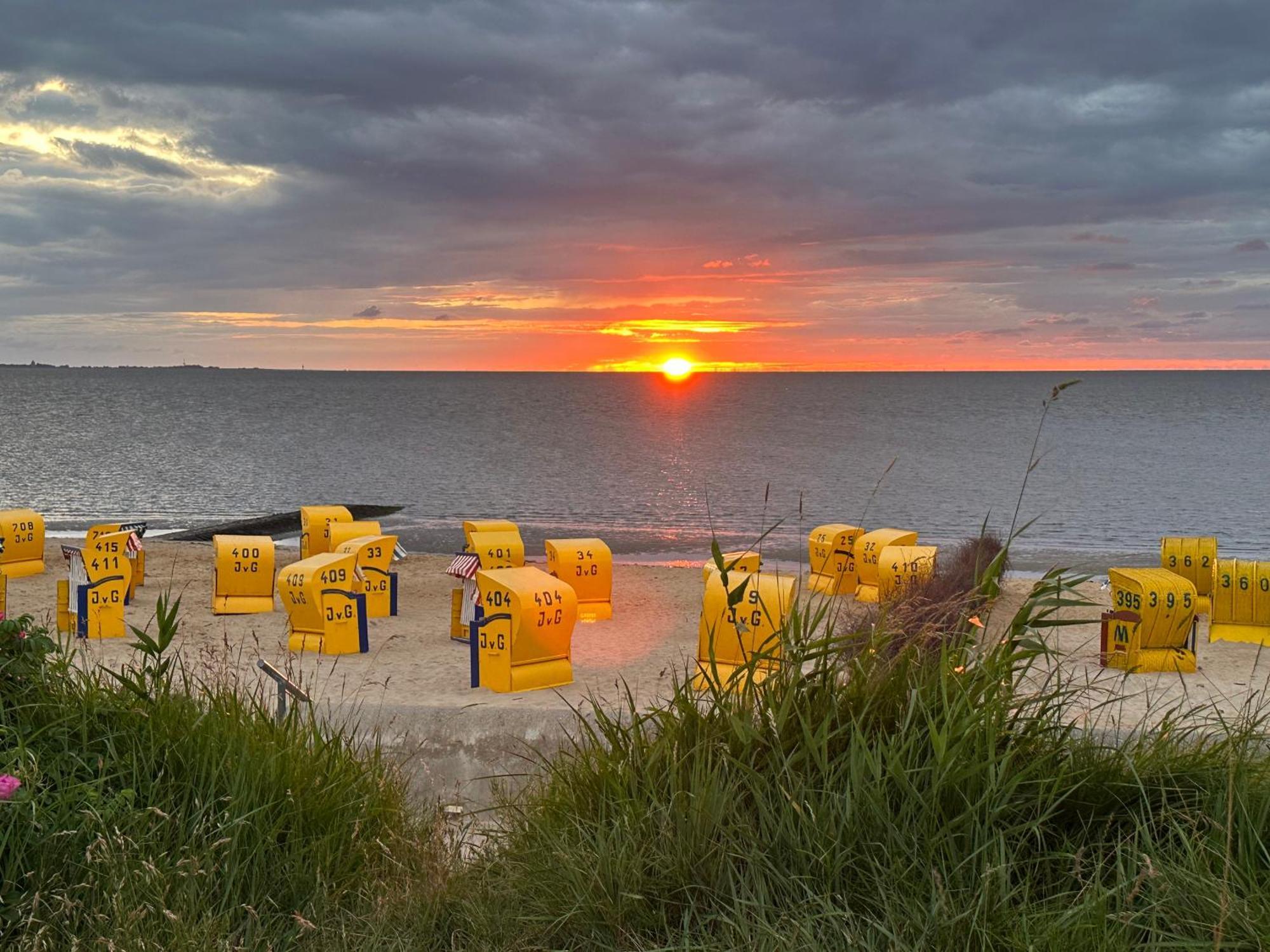 Pension Haus Erika Cuxhaven Zewnętrze zdjęcie
